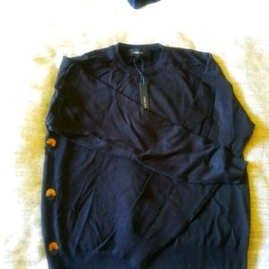 Black crew neck sweater